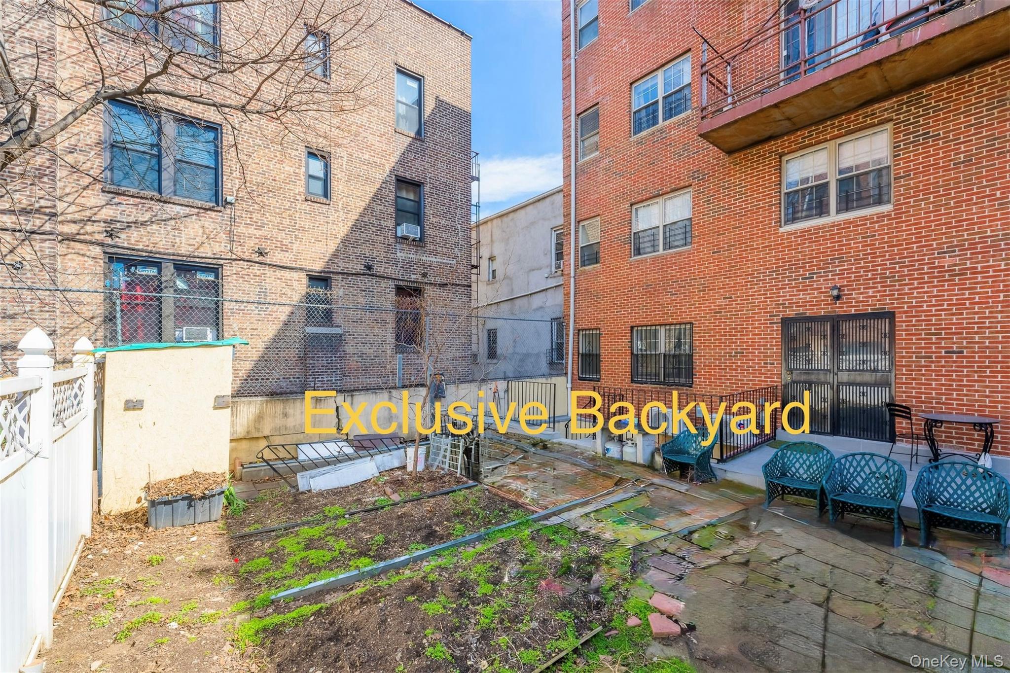 #18 photo, 102-23 43rd Avenue, কুইন্‌স Flushing , NY 11368