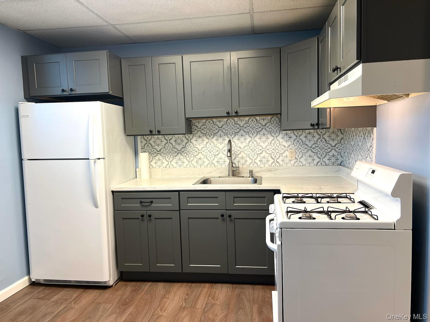 #6 photo, 39 Chapman Place, সাফোক কাউন্টি Bay Shore , NY 11706