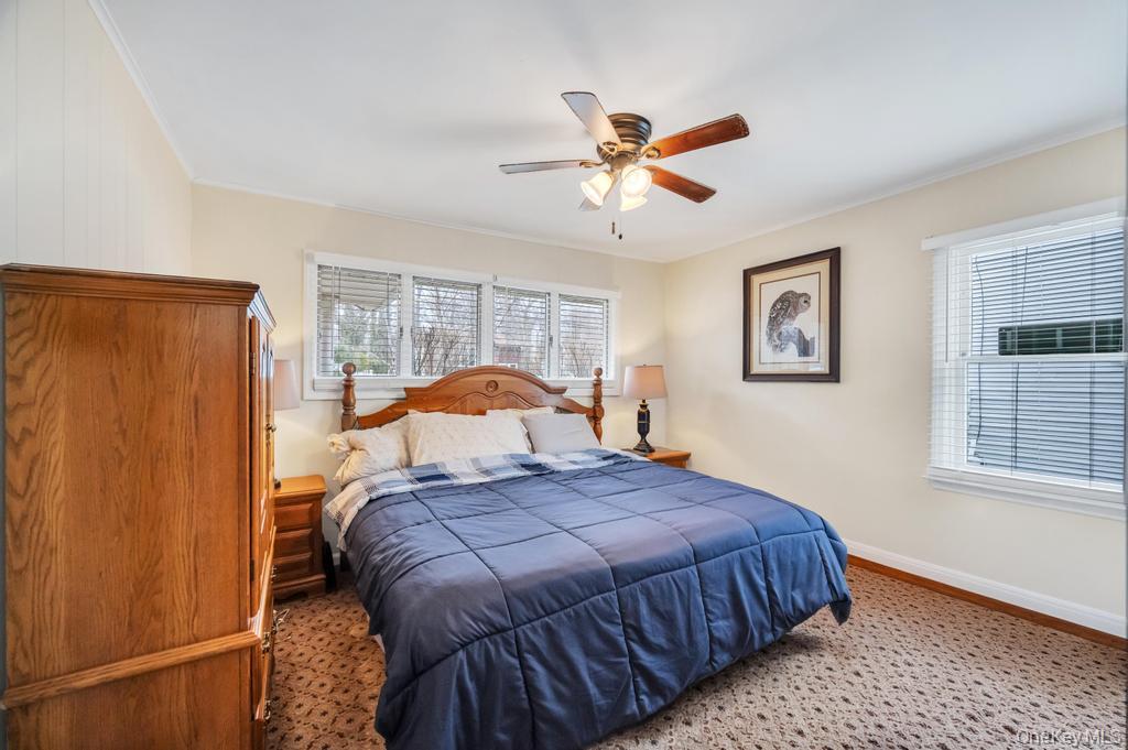 #12 photo, 2315 Willow Street, নাসাউ কাউন্টি Wantagh , NY 11793