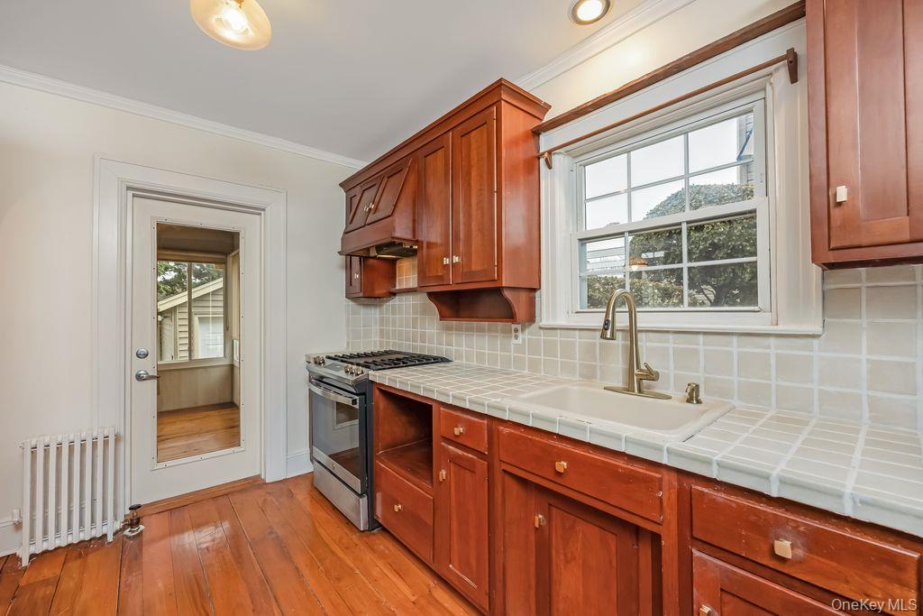 #8 photo, 315 Marcellus Road, নাসাউ কাউন্টি Mineola , NY 11501