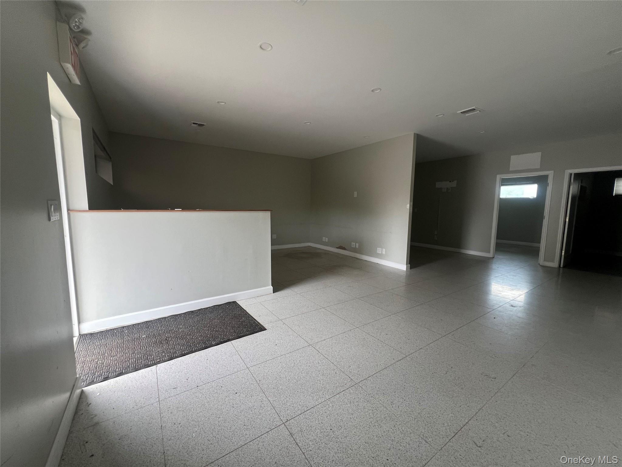 #2 photo, 190 Margaretta Avenue, নাসাউ কাউন্টি Massapequa , NY 11758