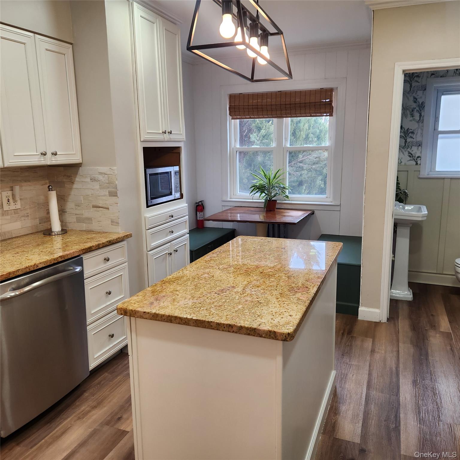 #7 photo, 71 Davis Street, নাসাউ কাউন্টি East Rockaway , NY 11518