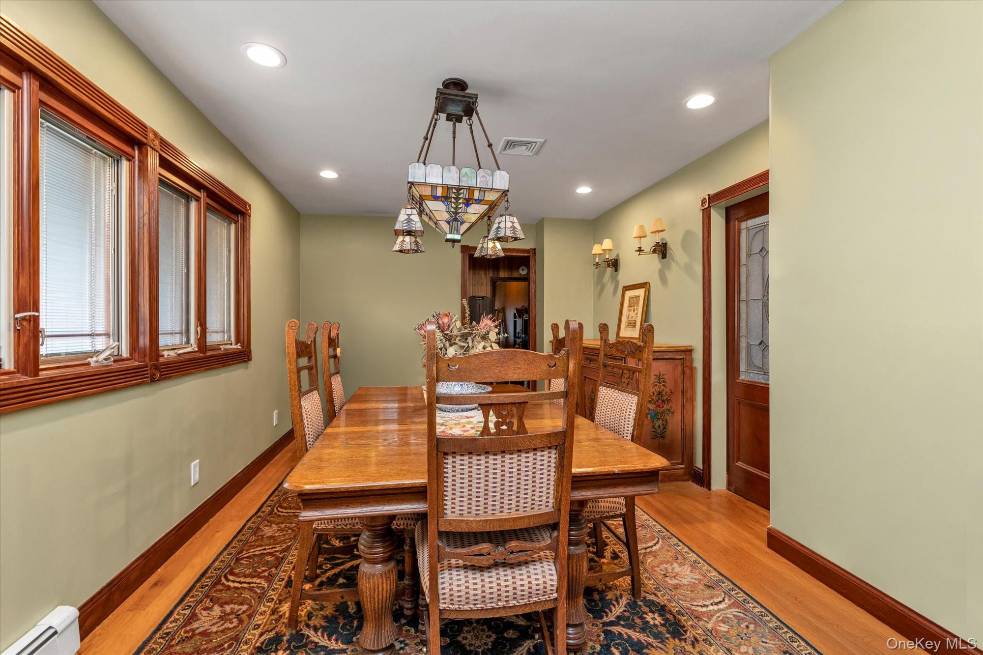 #11 photo, 301 Cameo Drive, নাসাউ কাউন্টি Massapequa , NY 11758