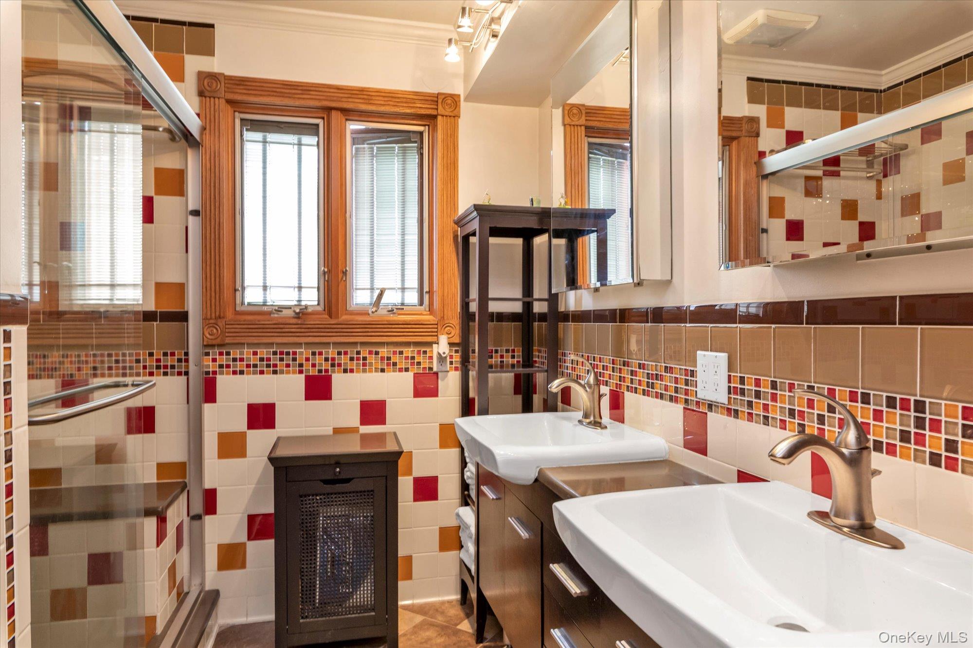 #13 photo, 301 Cameo Drive, নাসাউ কাউন্টি Massapequa , NY 11758