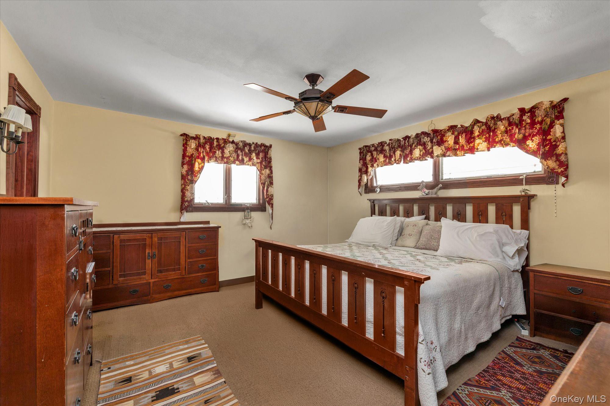 #14 photo, 301 Cameo Drive, নাসাউ কাউন্টি Massapequa , NY 11758