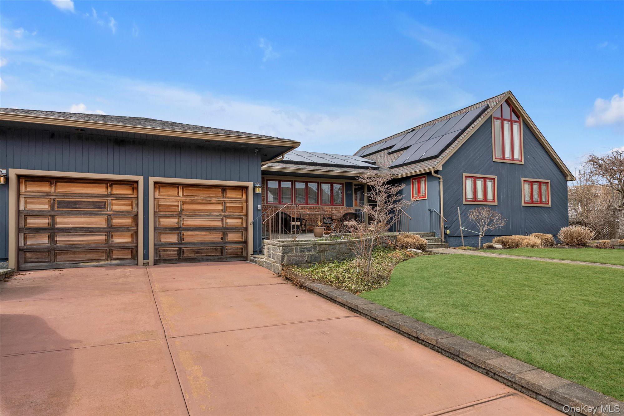 #2 photo, 301 Cameo Drive, নাসাউ কাউন্টি Massapequa , NY 11758