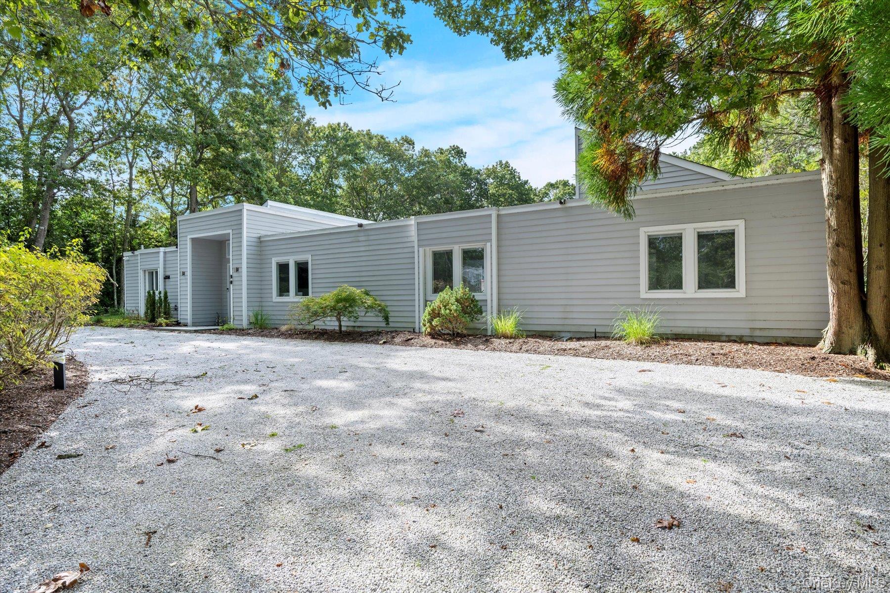 #6 photo, 5 Lakewood Lane, সাফোক কাউন্টি Quogue , NY 11959