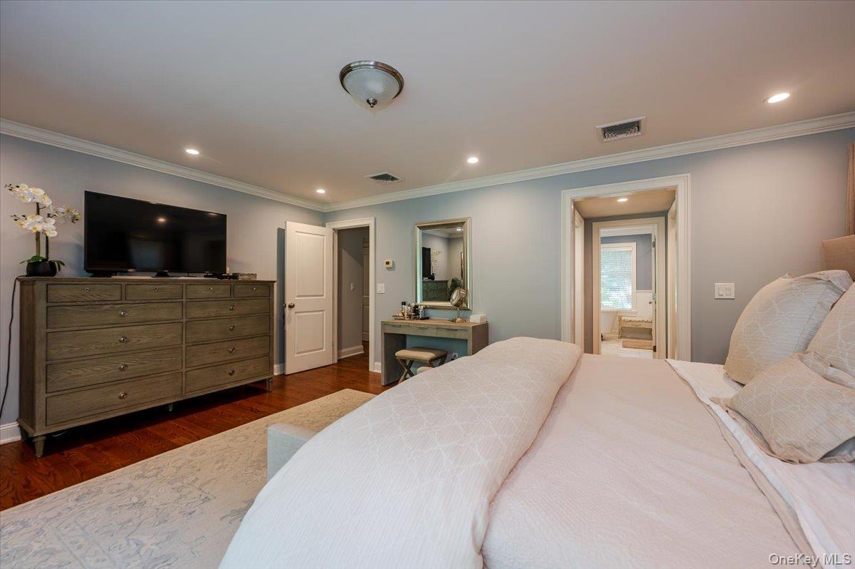 #20 photo, 203 Sunset Road, নাসাউ কাউন্টি Oyster Bay Cove , NY 11771