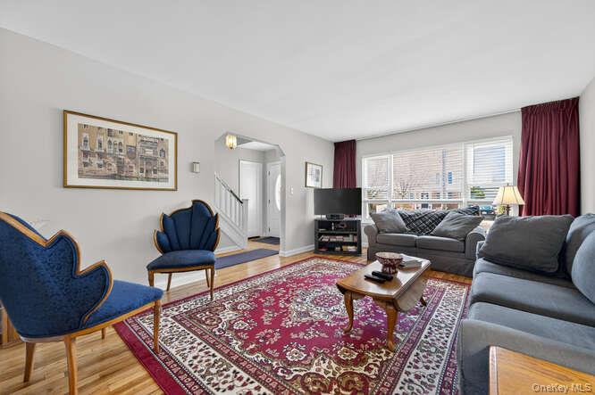 #5 photo, 344 White Road, নাসাউ কাউন্টি Mineola , NY 11501