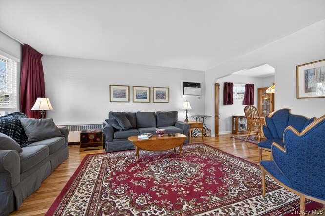 #6 photo, 344 White Road, নাসাউ কাউন্টি Mineola , NY 11501