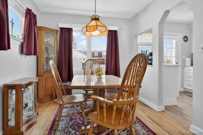 #7 photo, 344 White Road, নাসাউ কাউন্টি Mineola , NY 11501