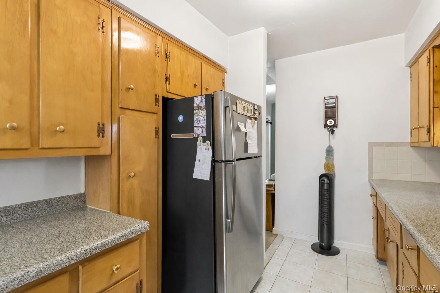 #12 photo, 24-02 93rd Street, 皇后区 艾姆赫斯特 East Elmhurst , NY 11369