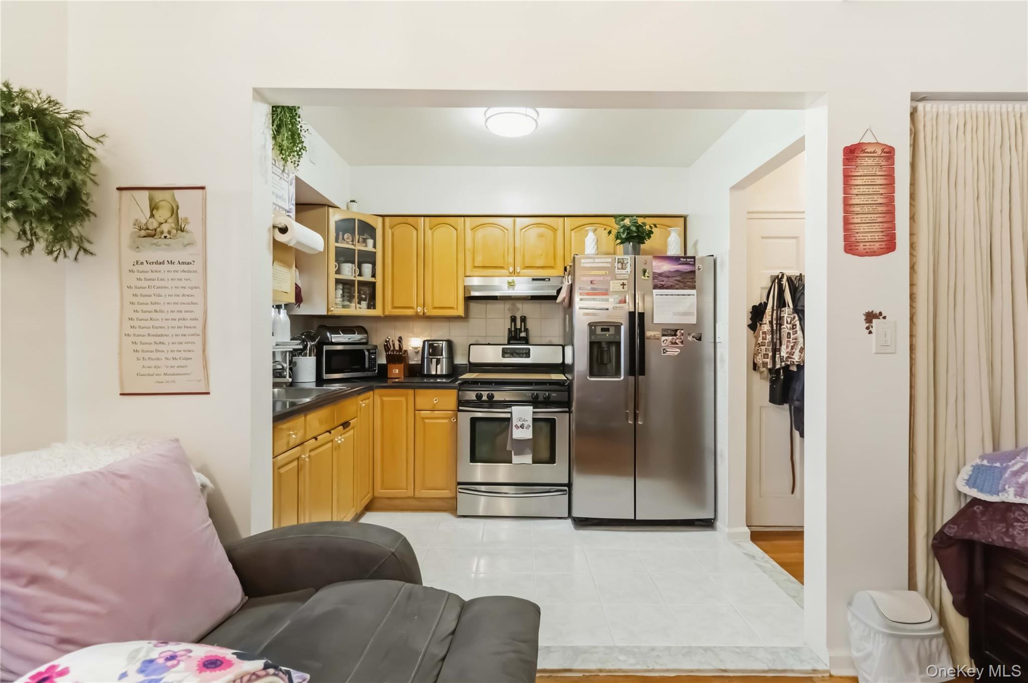 #7 photo, 24-02 93rd Street, 皇后区 艾姆赫斯特 East Elmhurst , NY 11369