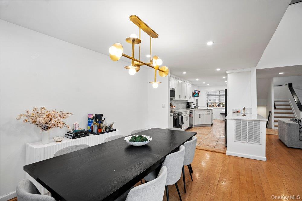 #13 photo, 39 Chestnut Lane, নাসাউ কাউন্টি Woodbury , NY 11797