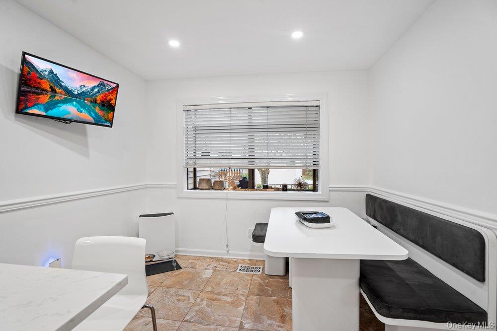 #19 photo, 39 Chestnut Lane, নাসাউ কাউন্টি Woodbury , NY 11797