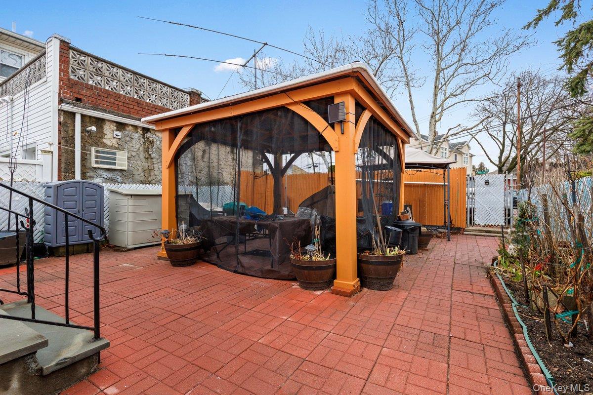 #17 photo, 285 First Street, Yonkers , NY 10704