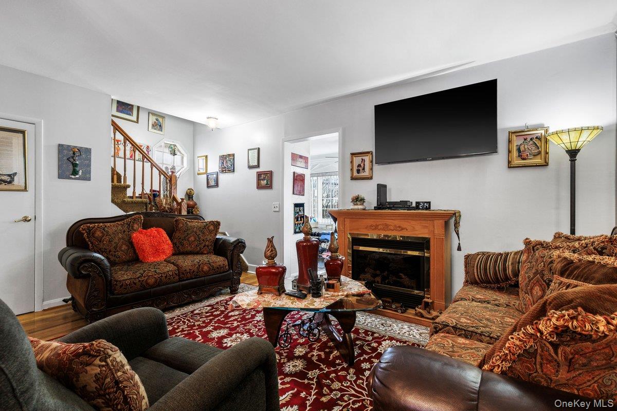 #5 photo, 285 First Street, Yonkers , NY 10704