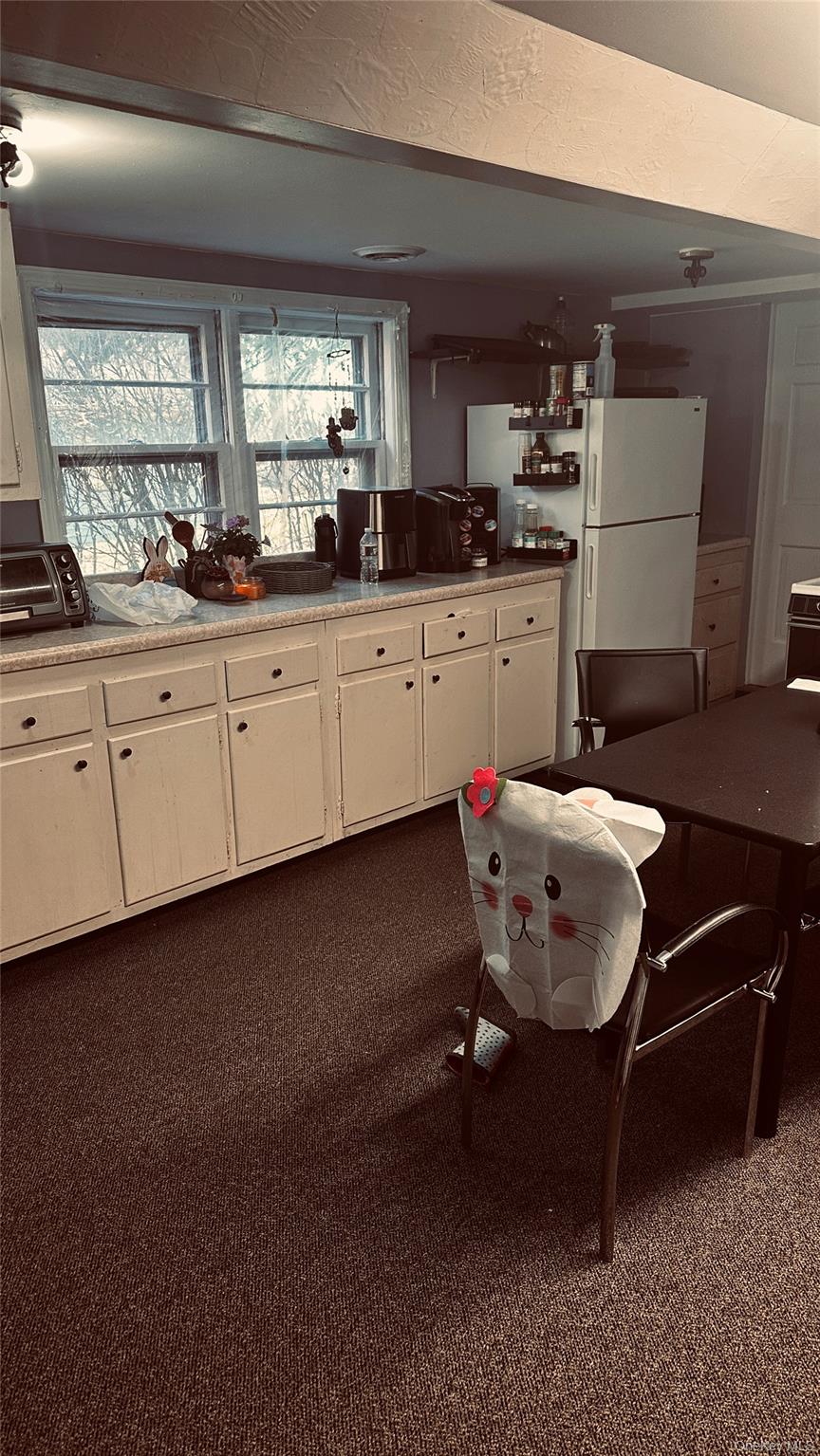 #4 photo, 6 Pavilion Road, Suffern , NY 10901