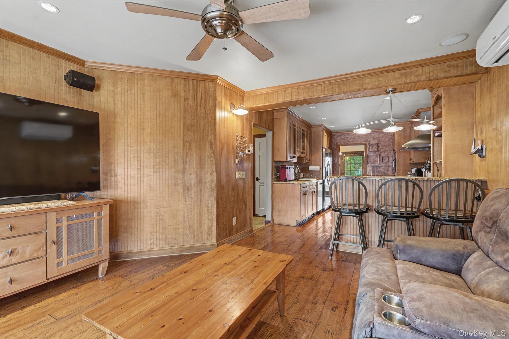 #4 photo, 25 Joyce Road, Eastchester , NY 10709