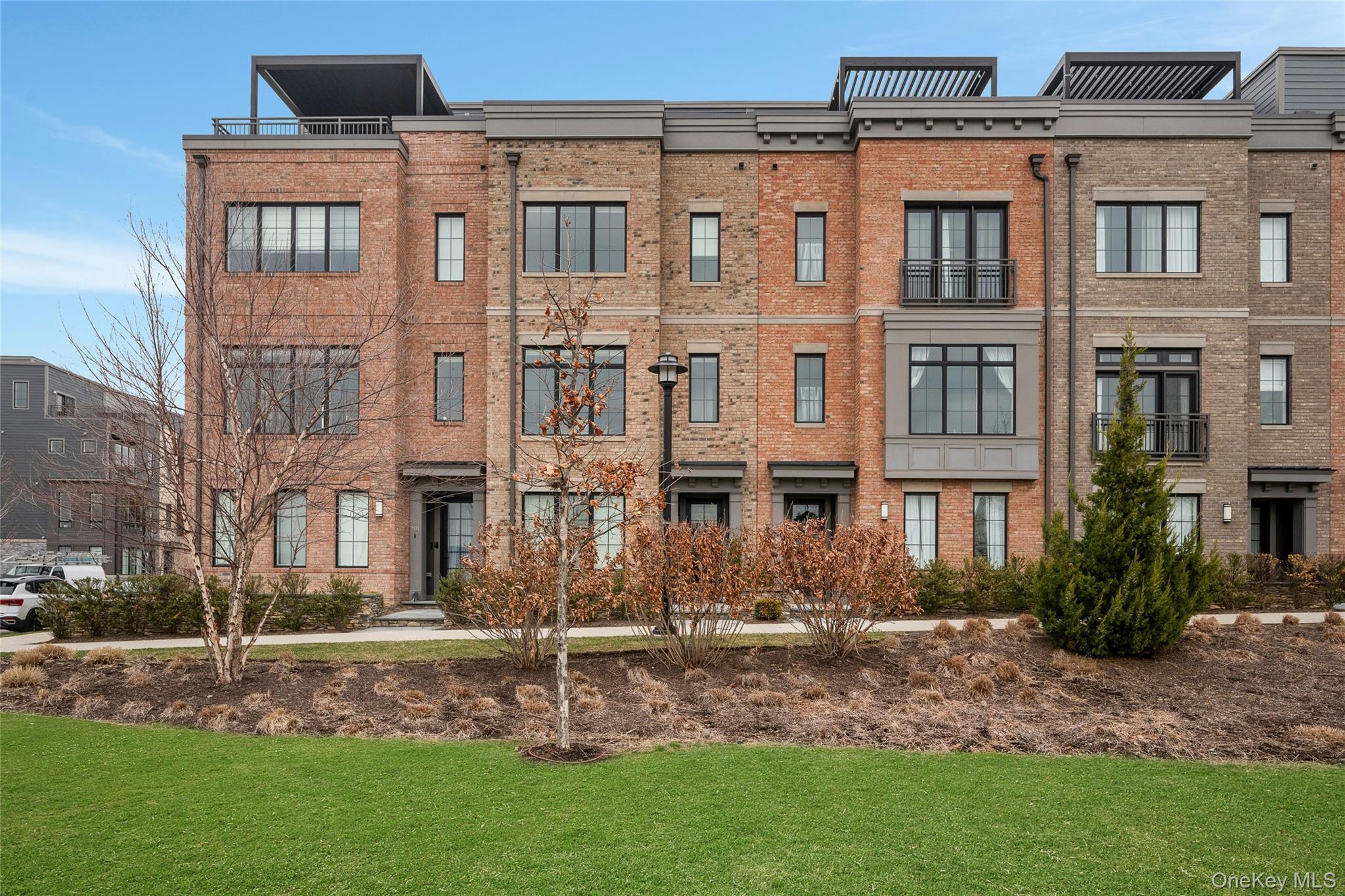 #1 photo, 203 Palisades Boulevard, Sleepy Hollow , NY 10591