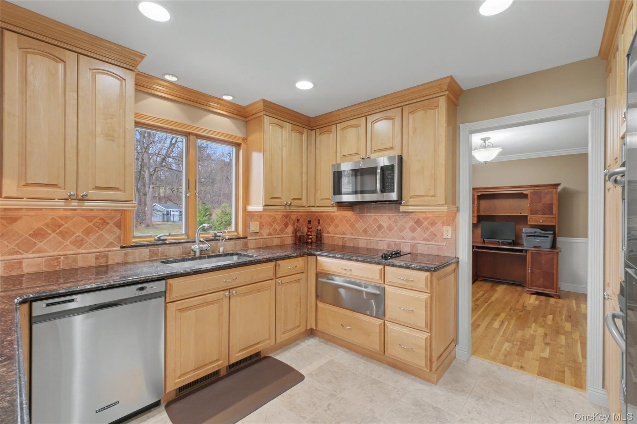 #10 photo, 131 Eleanor Drive, Mahopac , NY 10541