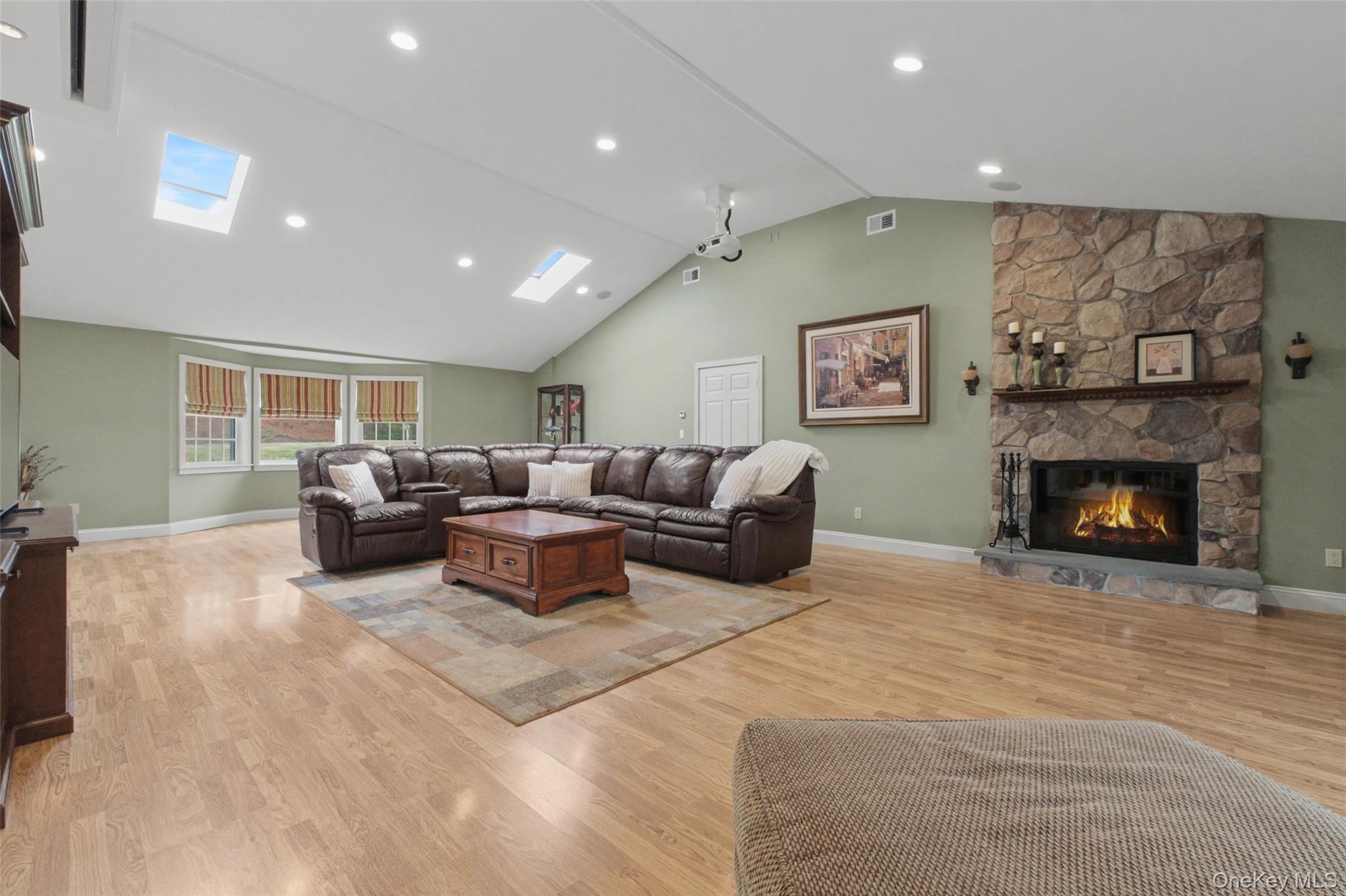 #14 photo, 131 Eleanor Drive, Mahopac , NY 10541