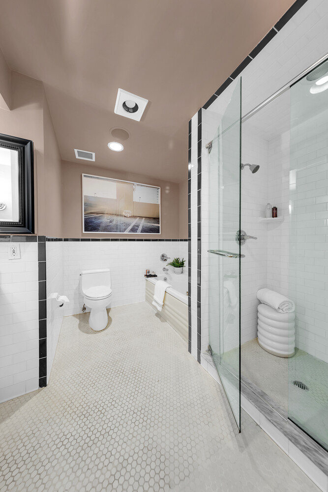 #16 photo, 15 W 17TH Street, Flatiron , NY 10011