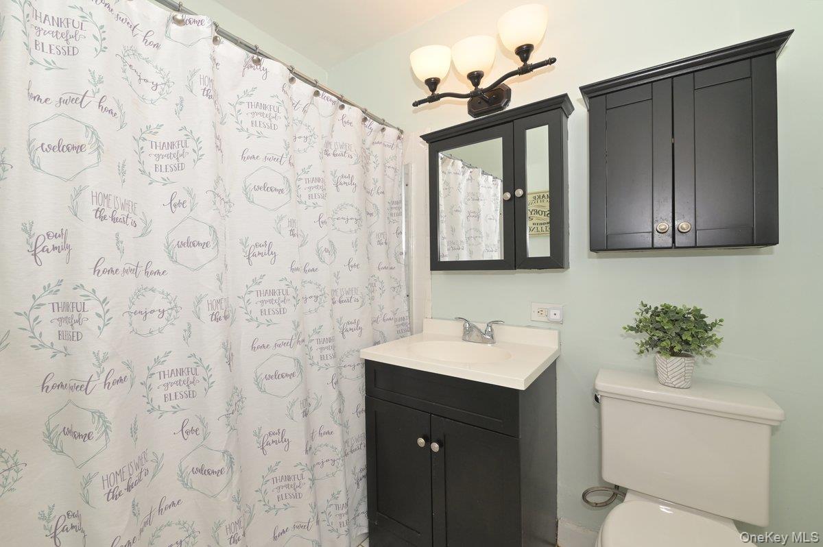 #12 photo, 1 Birchwood Court, নাসাউ কাউন্টি Mineola , NY 11501