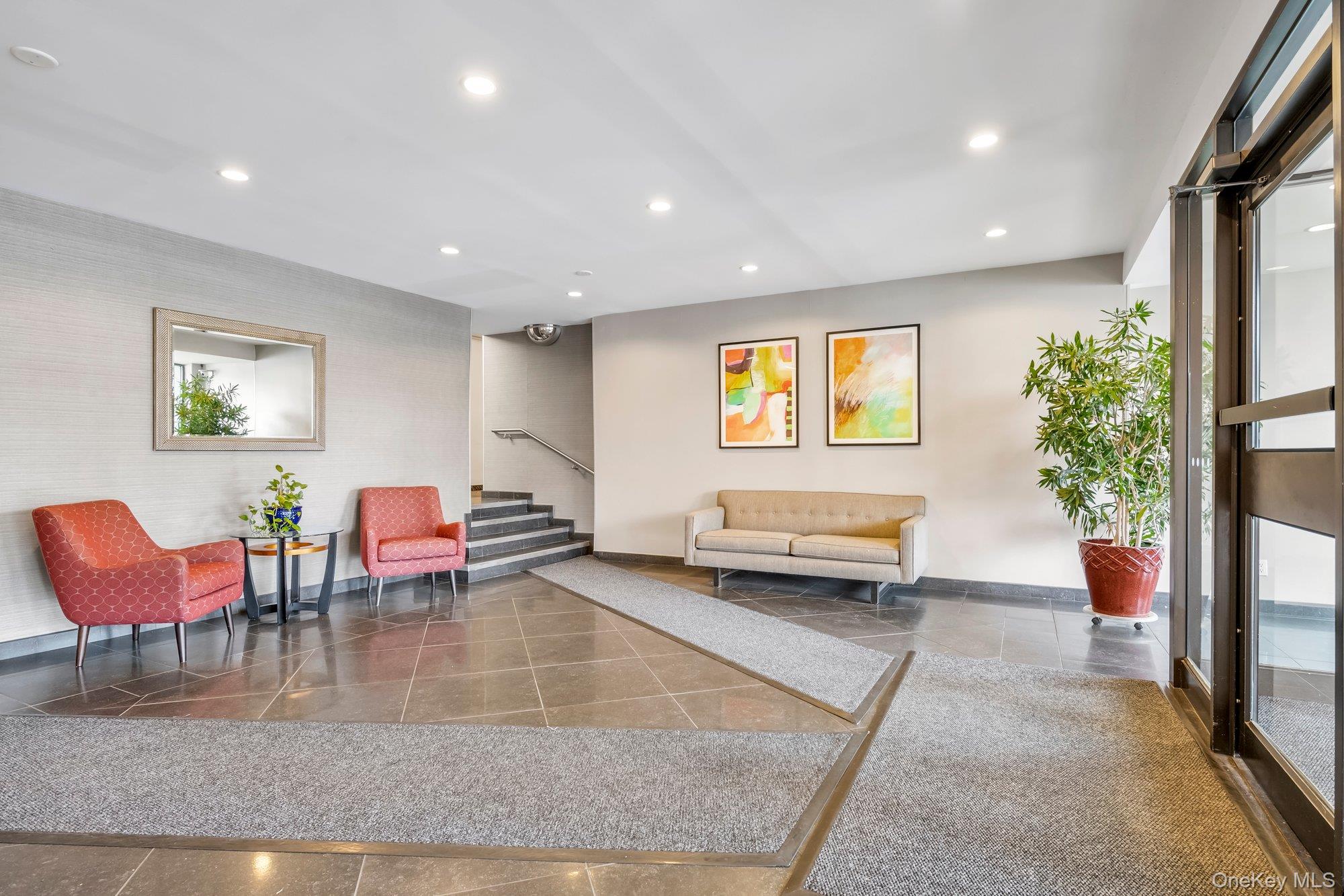 #13 photo, 1 Birchwood Court, নাসাউ কাউন্টি Mineola , NY 11501