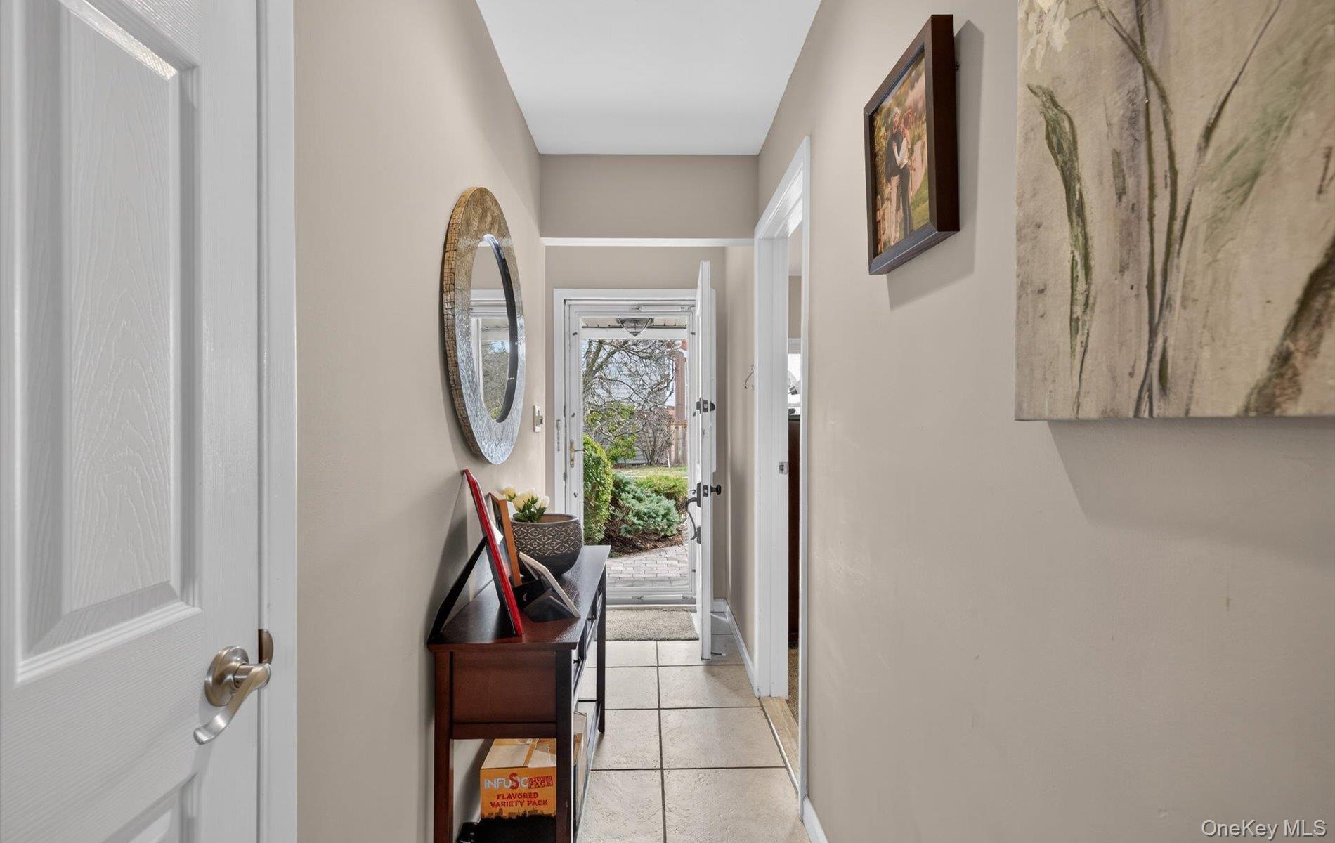 #4 photo, 37 Aspen Drive, নাসাউ কাউন্টি Woodbury , NY 11797