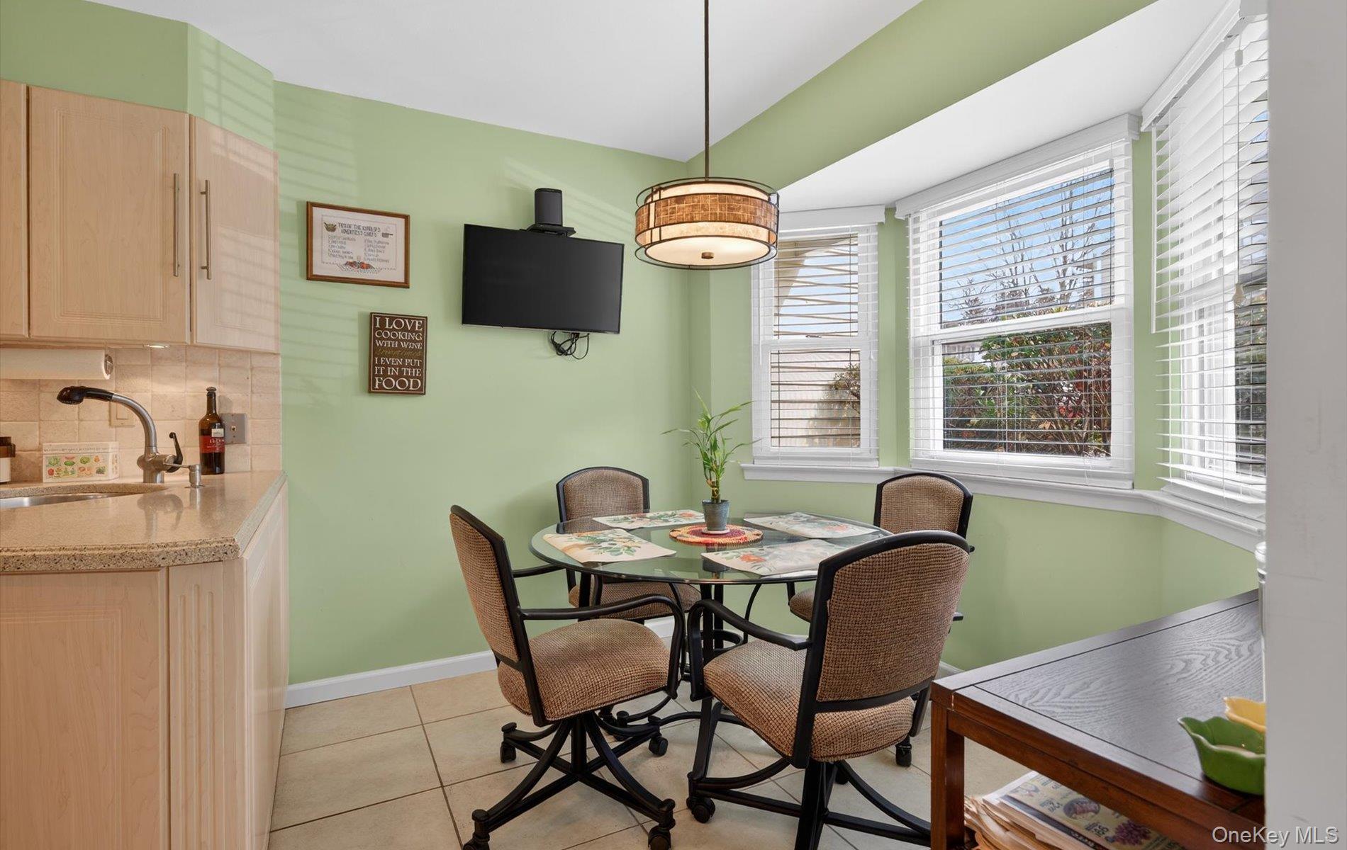 #5 photo, 37 Aspen Drive, নাসাউ কাউন্টি Woodbury , NY 11797