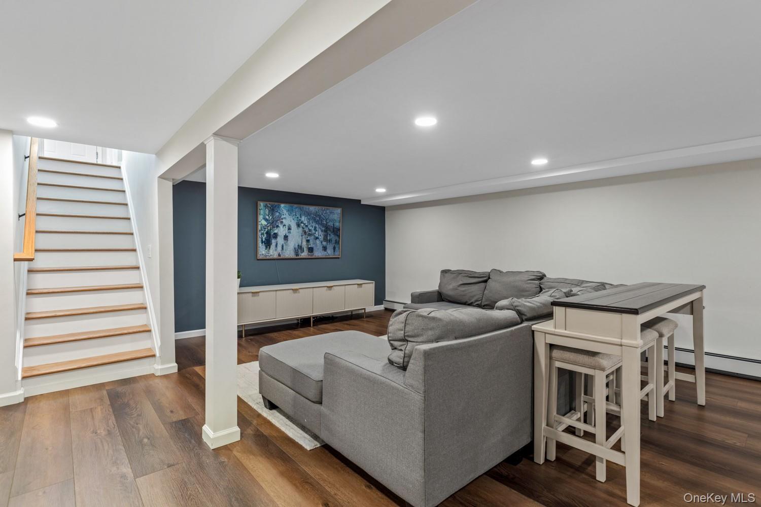 #14 photo, 38 Chenango Drive, מחוז סאפוק Bay Shore , NY 11706