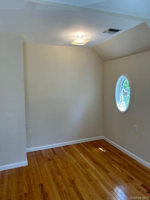 #2 photo, 4 Orton Drive, সাফোক কাউন্টি East Northport , NY 11731