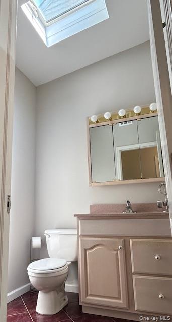 #4 photo, 4 Orton Drive, সাফোক কাউন্টি East Northport , NY 11731