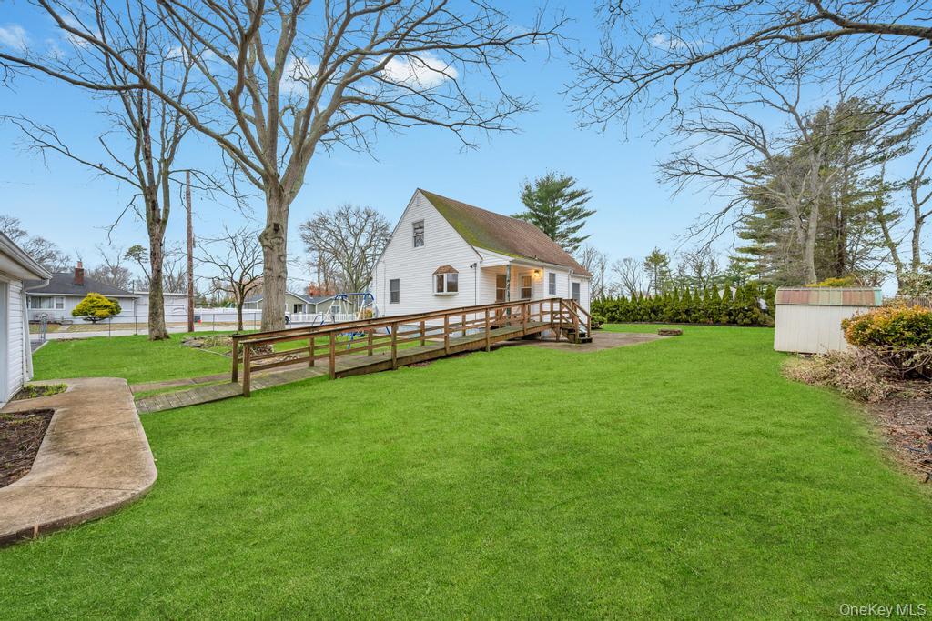 #6 photo, 171 N Ontario Street, সাফোক কাউন্টি Ronkonkoma , NY 11779