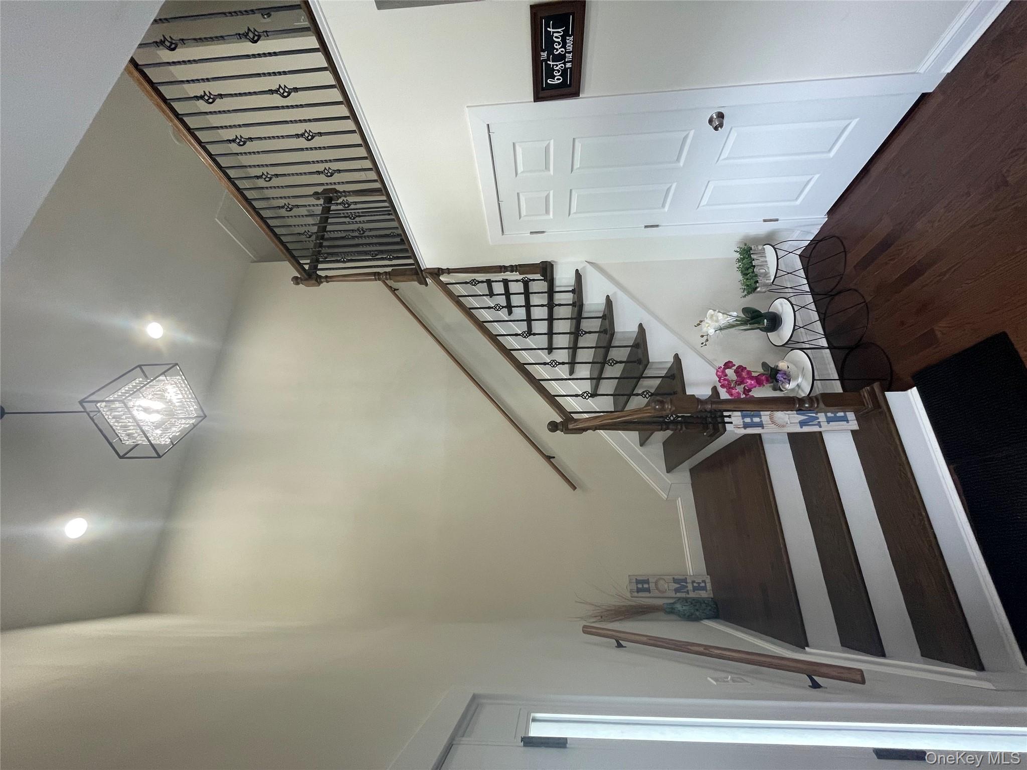 #5 photo, 71 Penn Street, 롱 아일랜드 Lake Grove , NY 11755