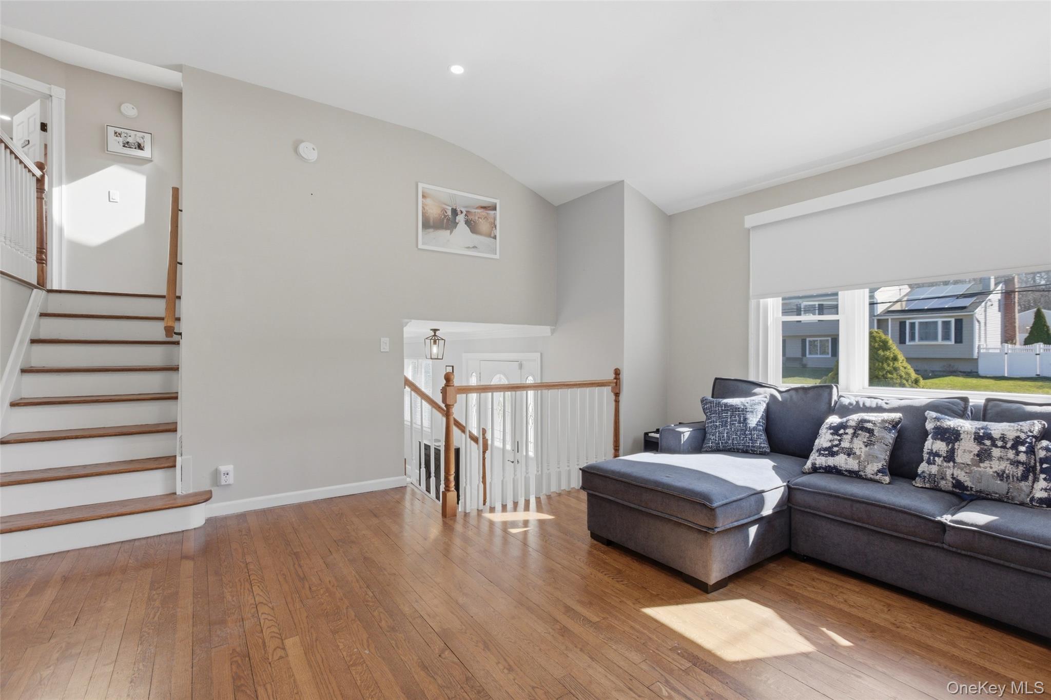 #11 photo, 10 Weldon Lane, সাফোক কাউন্টি Farmingville , NY 11738