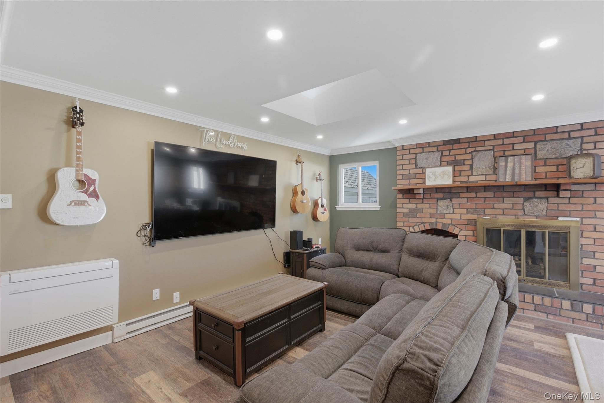 #16 photo, 10 Weldon Lane, সাফোক কাউন্টি Farmingville , NY 11738