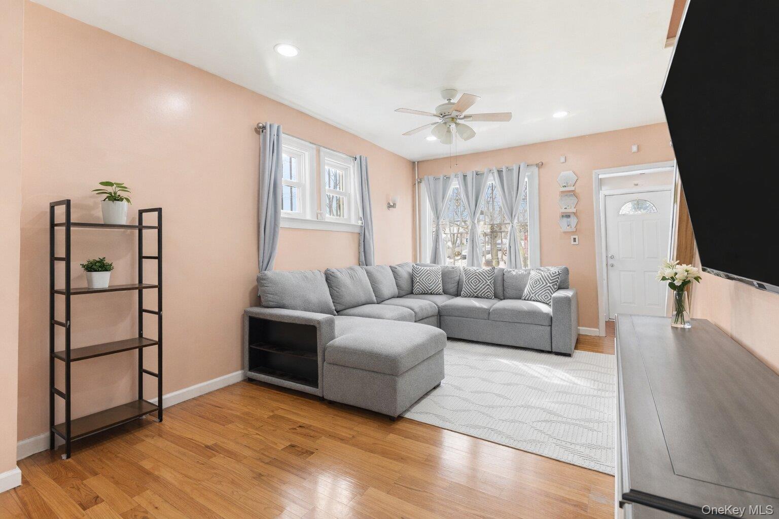 #15 photo, 114-83 145th Street, কুইন্‌স Jamaica , NY 11436