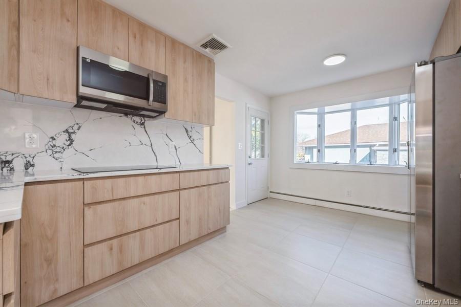 #12 photo, 482 Harbor Drive, নাসাউ কাউন্টি Cedarhurst , NY 11516