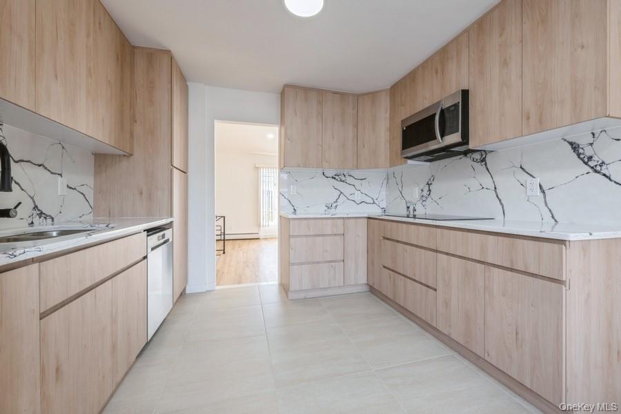 #15 photo, 482 Harbor Drive, নাসাউ কাউন্টি Cedarhurst , NY 11516