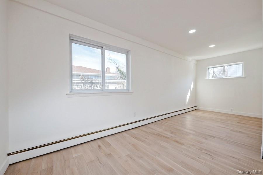 #19 photo, 482 Harbor Drive, নাসাউ কাউন্টি Cedarhurst , NY 11516