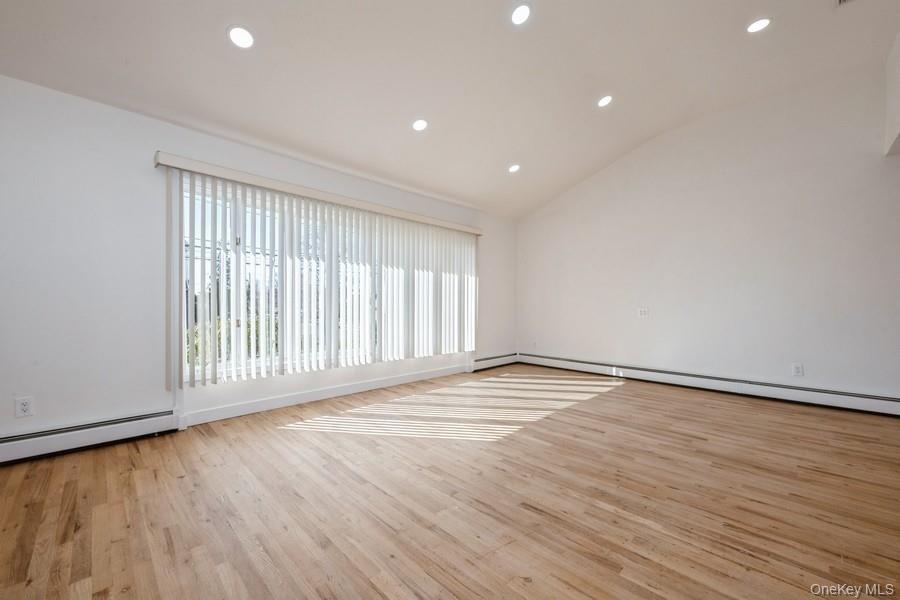 #5 photo, 482 Harbor Drive, নাসাউ কাউন্টি Cedarhurst , NY 11516