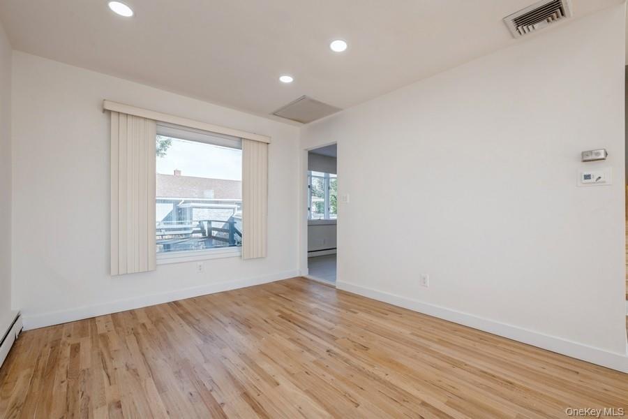 #9 photo, 482 Harbor Drive, নাসাউ কাউন্টি Cedarhurst , NY 11516