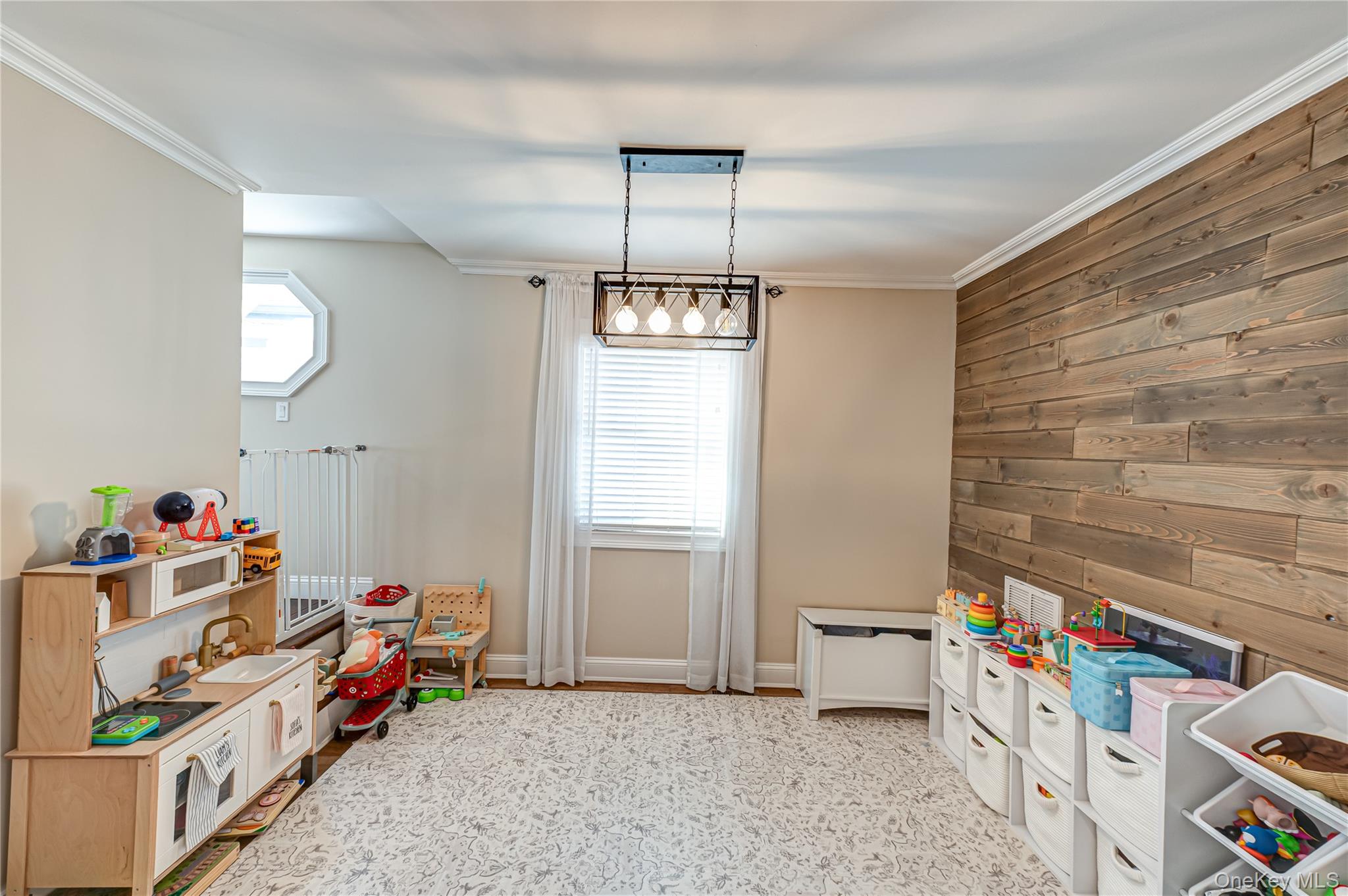 #9 photo, 36 West Boulevard, নাসাউ কাউন্টি East Rockaway , NY 11518