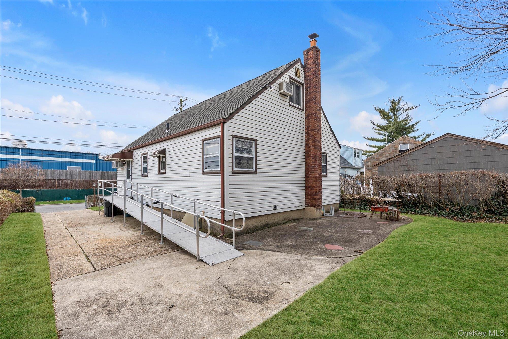 #19 photo, 20 Hunter Avenue, নাসাউ কাউন্টি Valley Stream , NY 11580