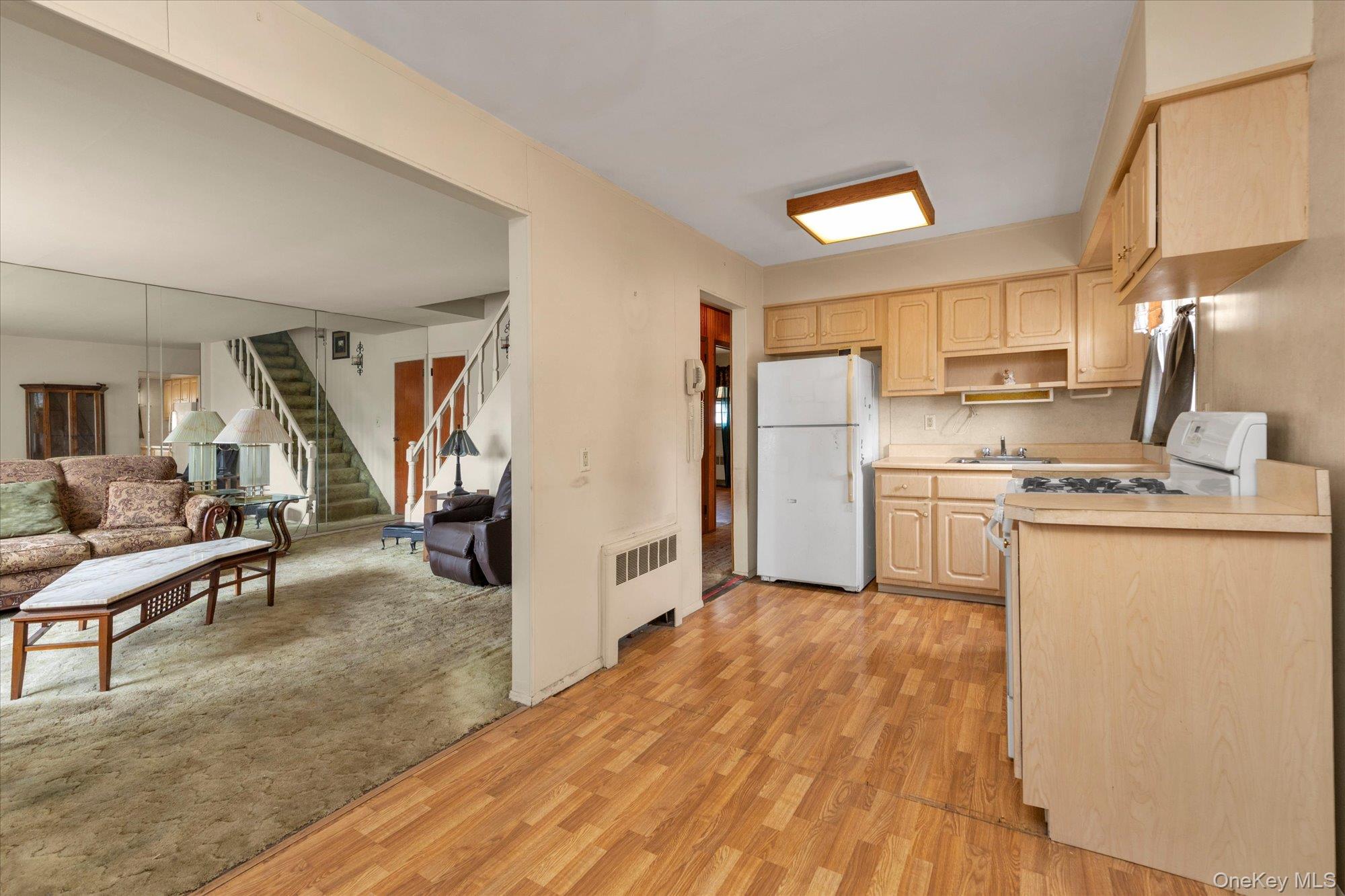 #9 photo, 20 Hunter Avenue, নাসাউ কাউন্টি Valley Stream , NY 11580