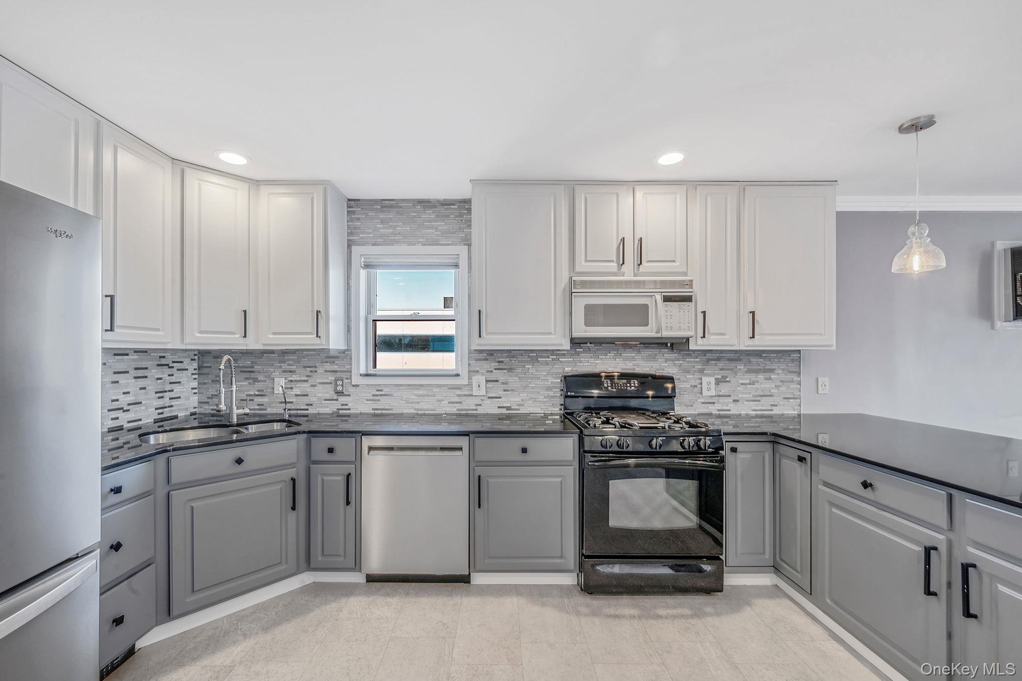 #10 photo, 272 E Harrison Street, নাসাউ কাউন্টি Long Beach , NY 11561