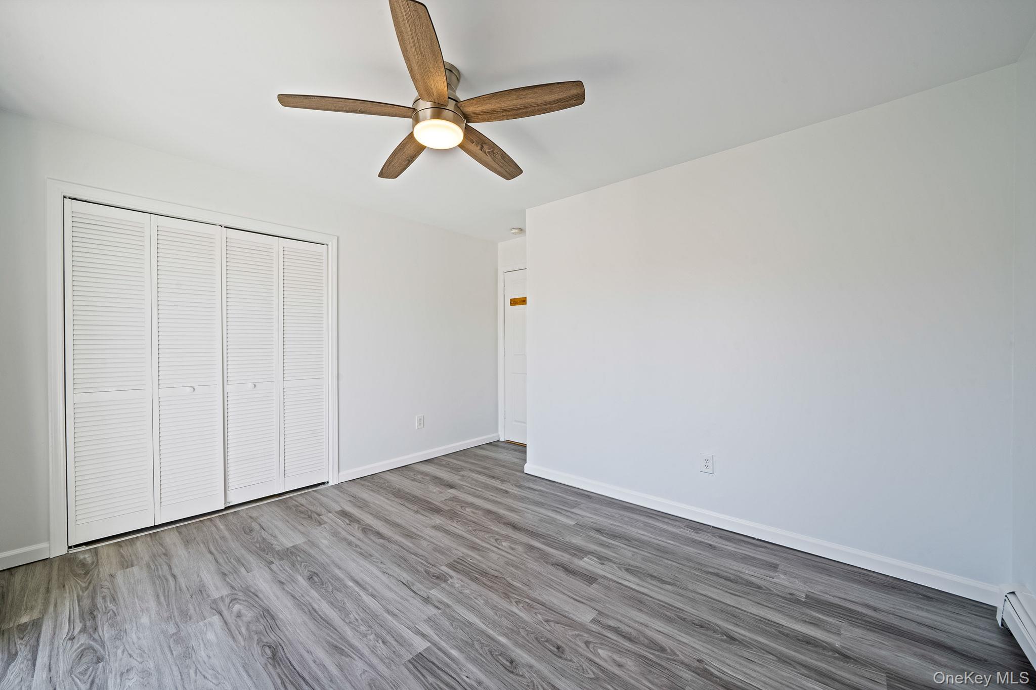 #13 photo, 272 E Harrison Street, নাসাউ কাউন্টি Long Beach , NY 11561