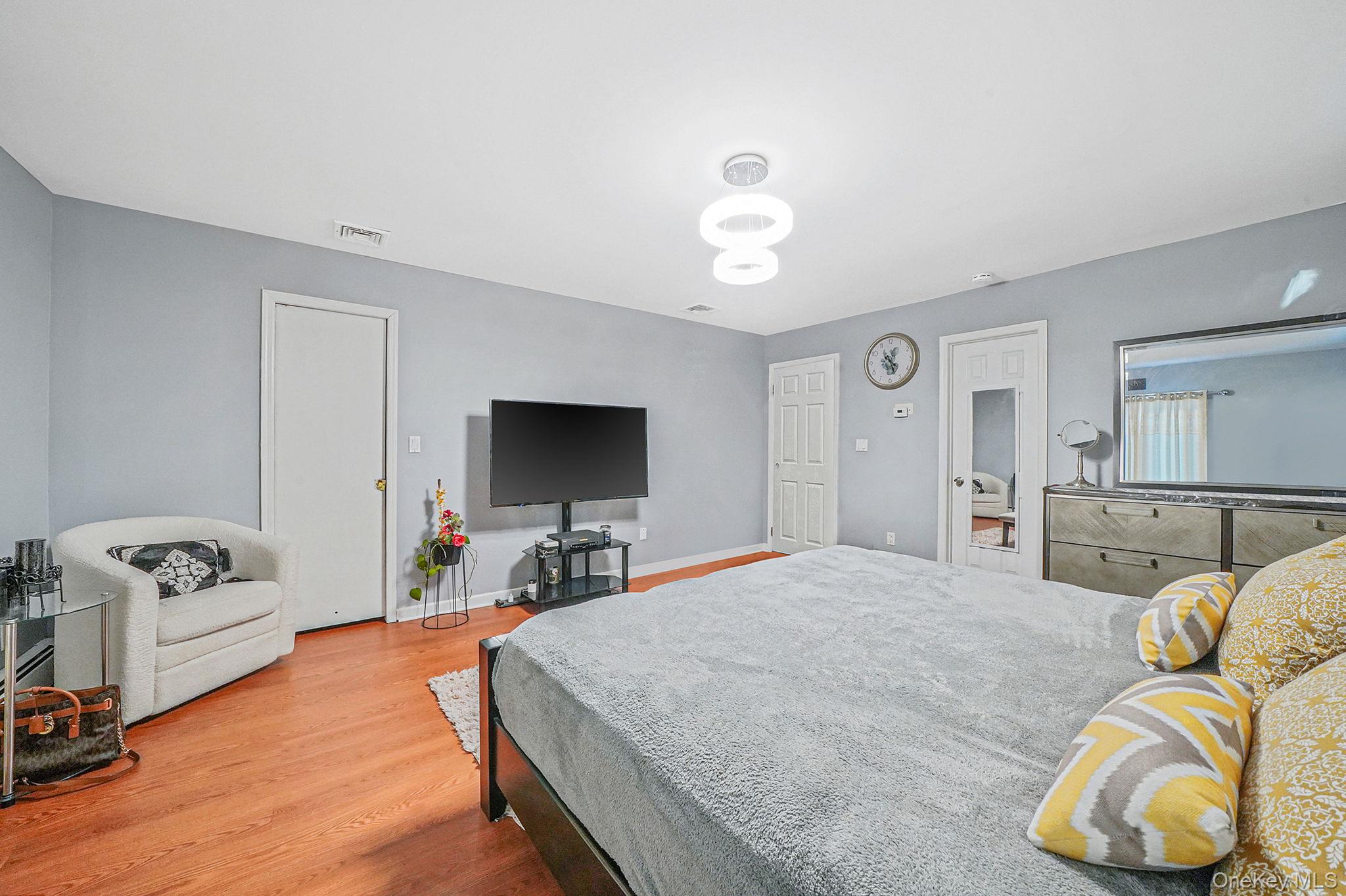 #13 photo, 2 Buchanan Avenue, Coram , NY 11727